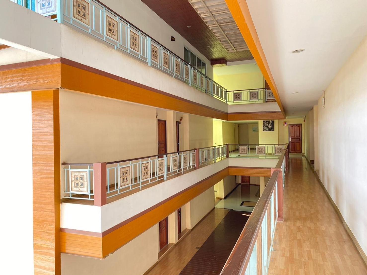 Chaophayathara Riverside Hotel Chai Nat Exterior foto
