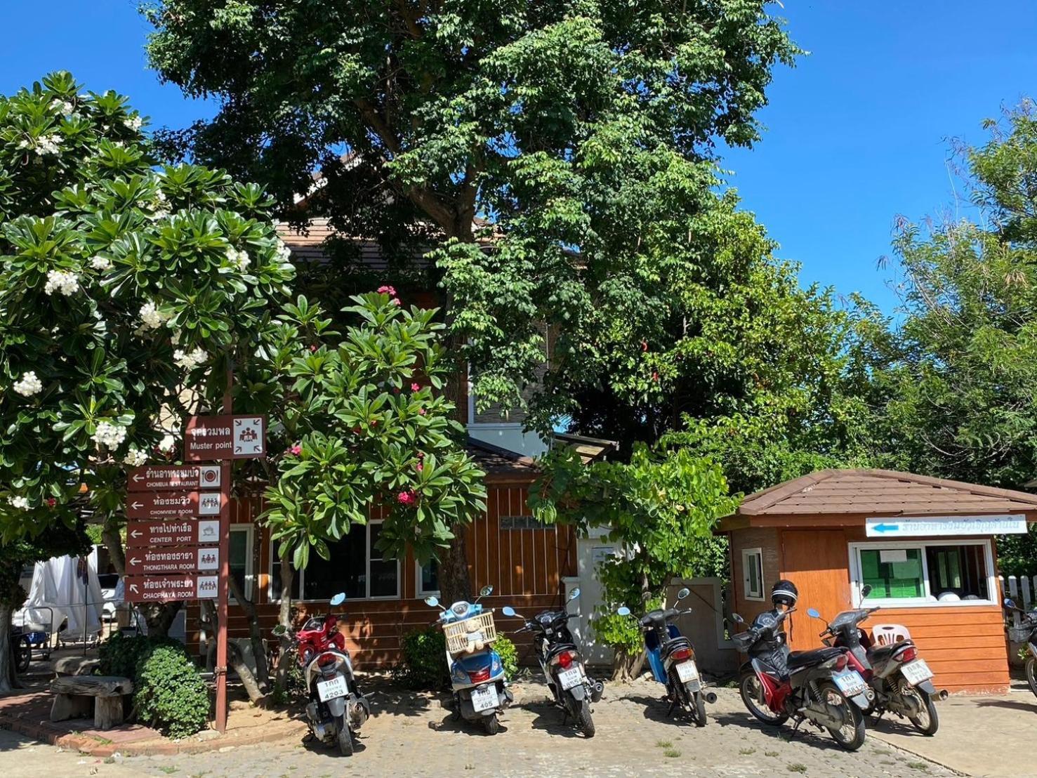 Chaophayathara Riverside Hotel Chai Nat Exterior foto